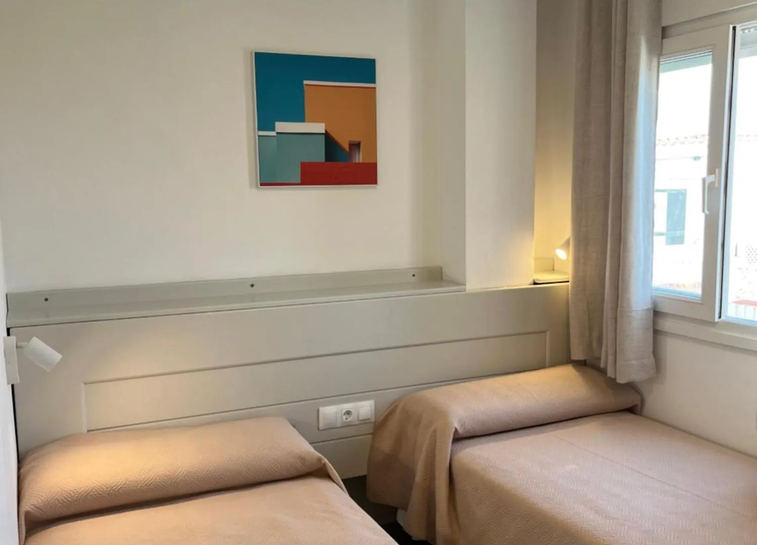 Apartamentos La Proa Torremolinos